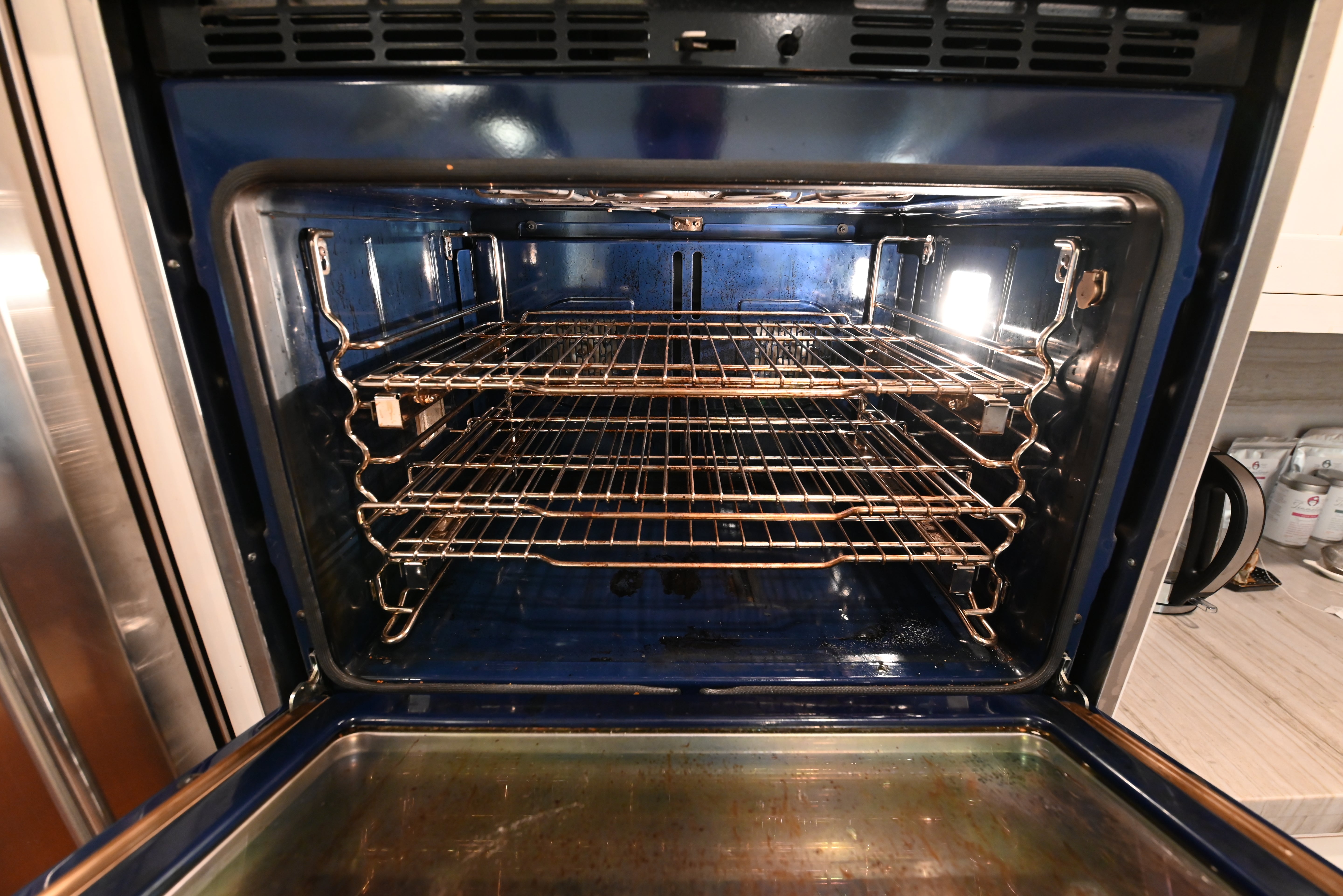 Kountry Kraft Distressed Textured White Traditional Pre-Owned Kitchen