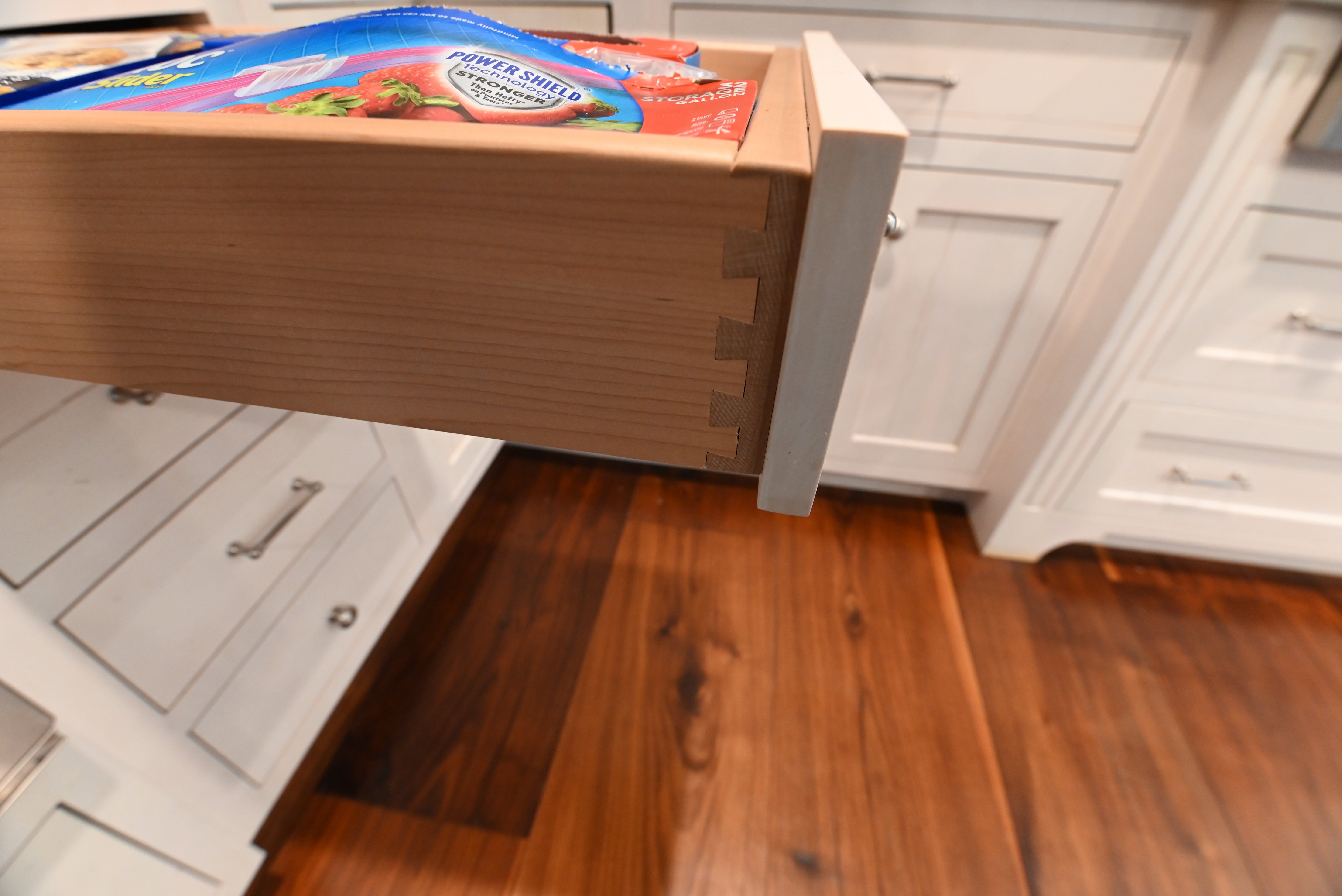 Kountry Kraft Distressed Textured White Traditional Pre-Owned Kitchen