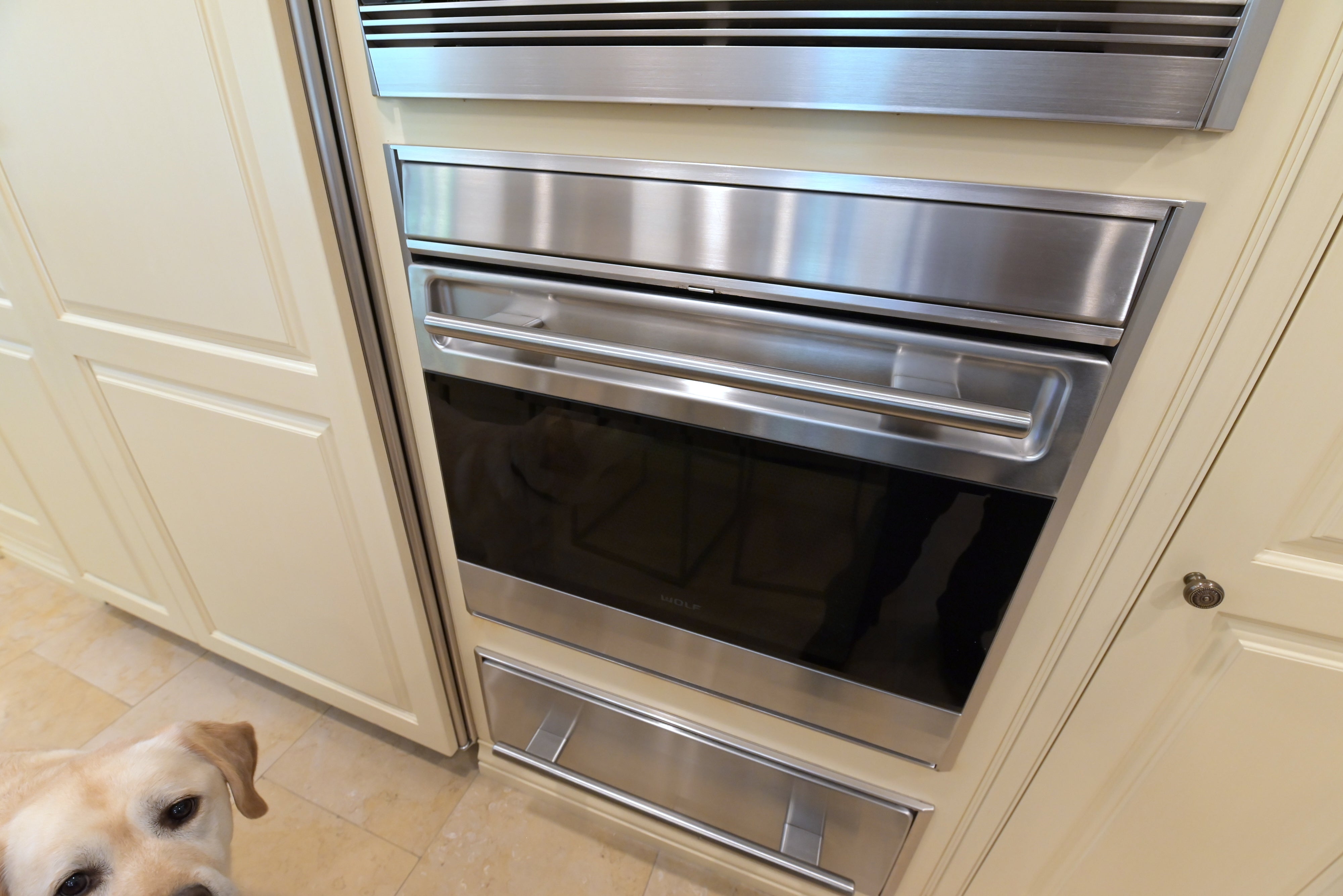 Cuisine André Julien Traditional Mannequin Cream Kitchen with Island