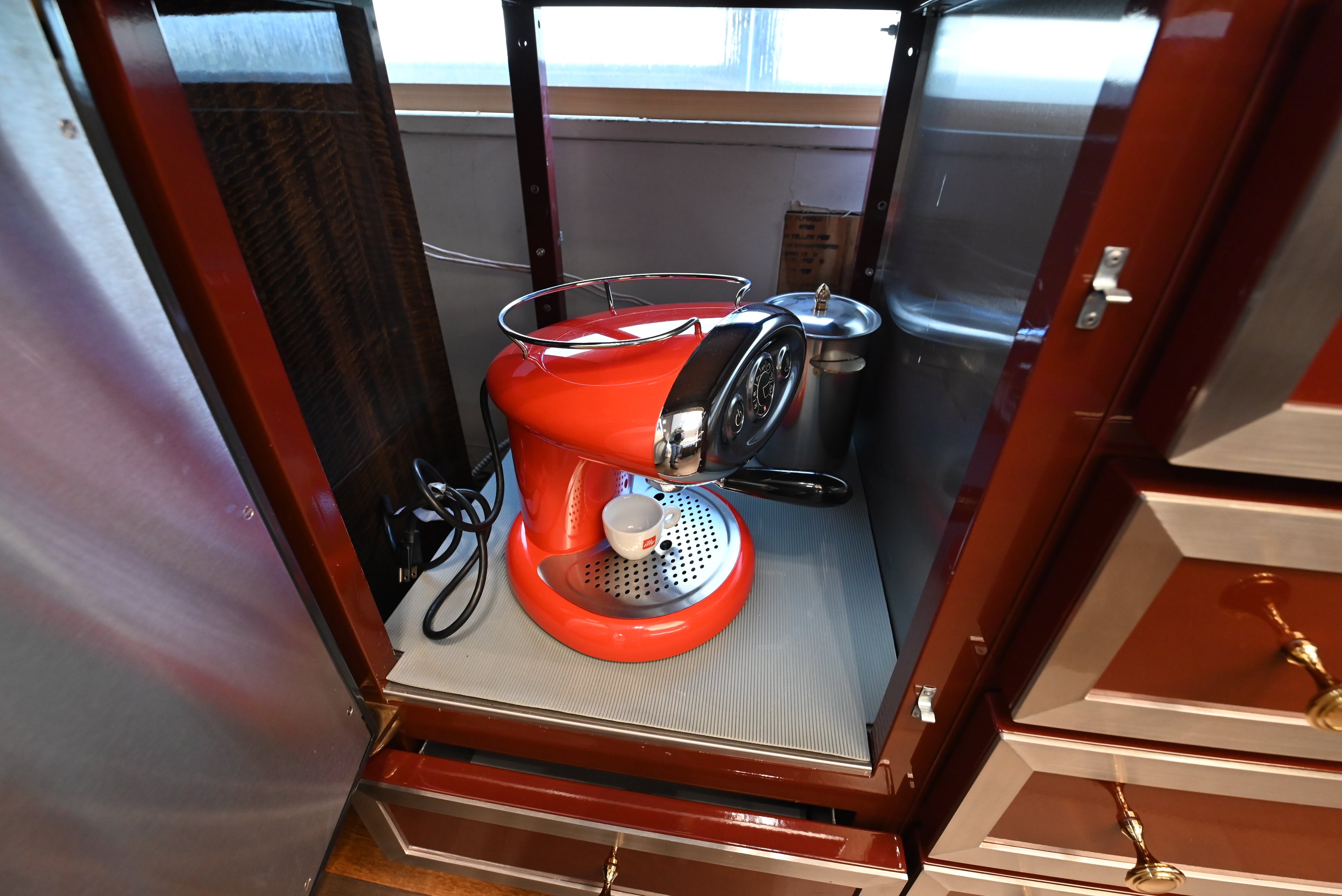 St. Charles Modern Kitchen with La Cornue Chateau Burgundy Cabinets and Glossy Eucalyptus with La Cornue Grand Palais 180 Rangetop and Custom Hood