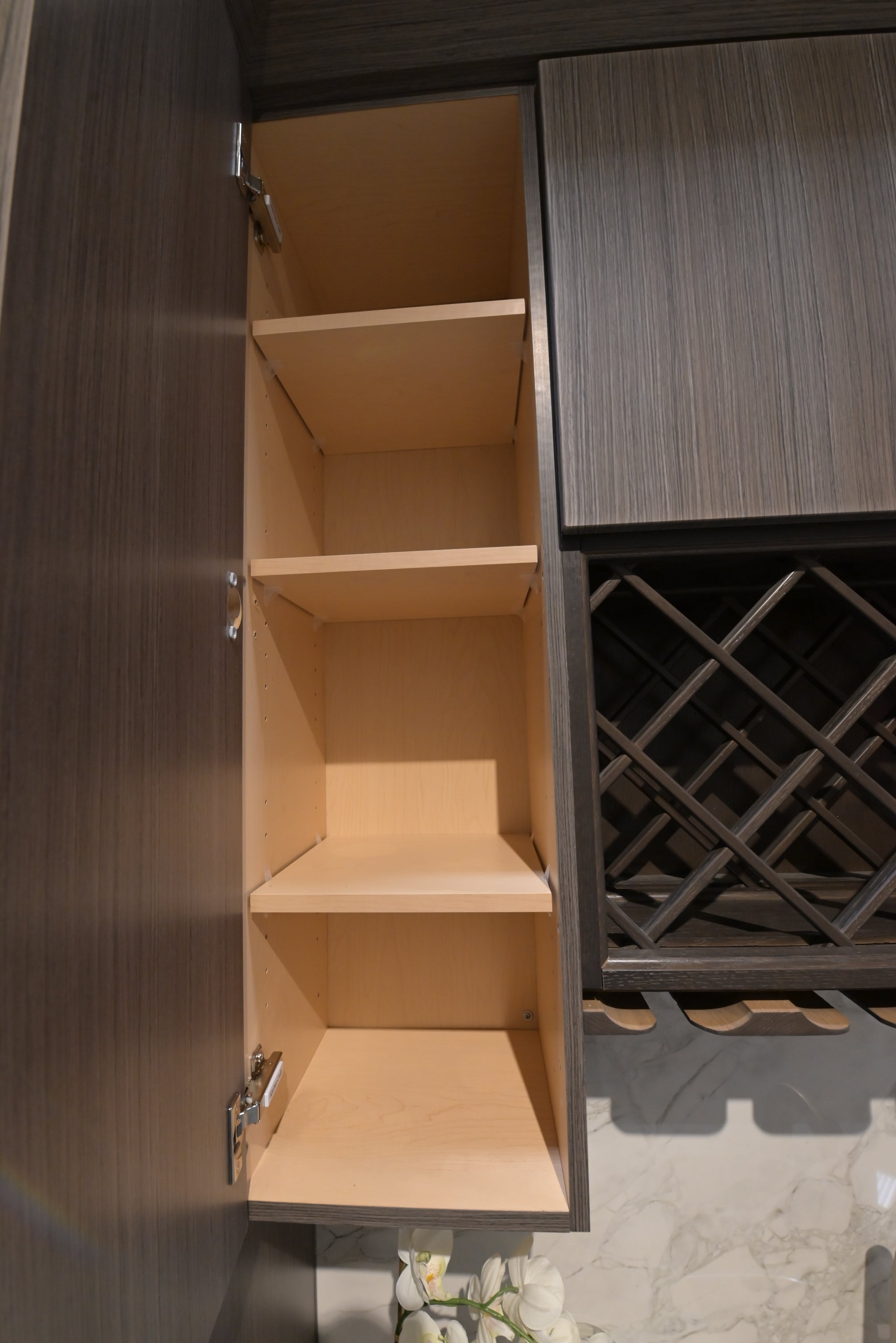 Kitchen Craft Classic Modern Wood Grain Wet Bar