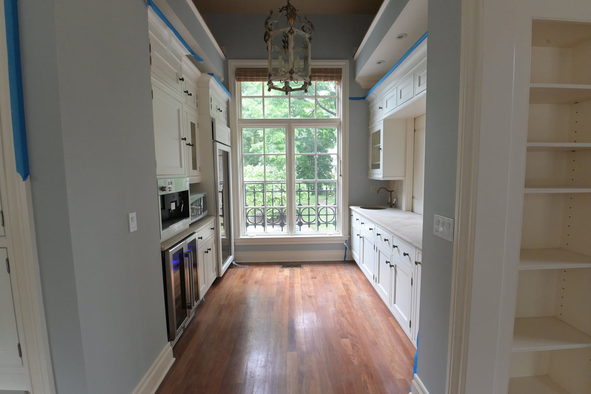 "The Clair" Transitional White Solid Wood Wet Bar