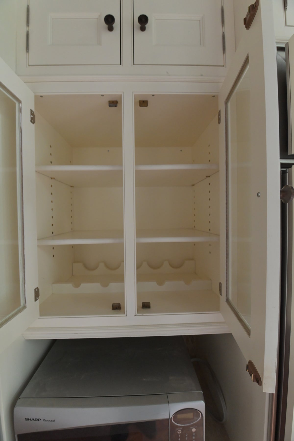 "The Clair" Transitional White Solid Wood Wet Bar
