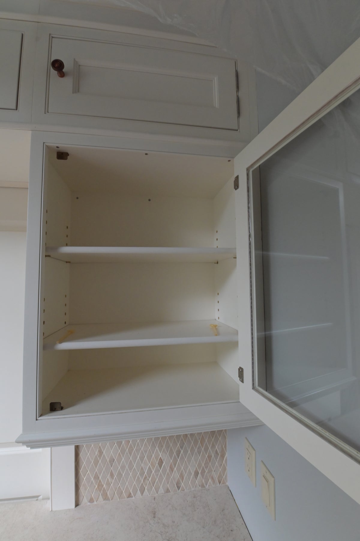 "The Clair" Transitional White Solid Wood Wet Bar