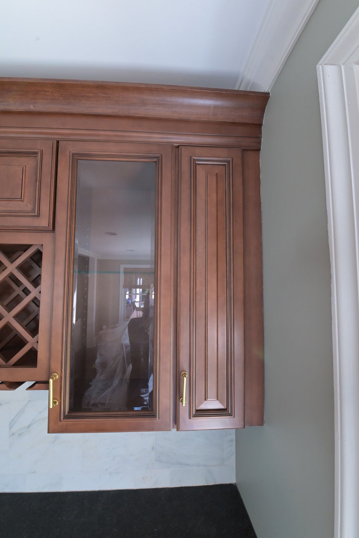 Fabuwood Natural Solid Wood Dry Bar Wall