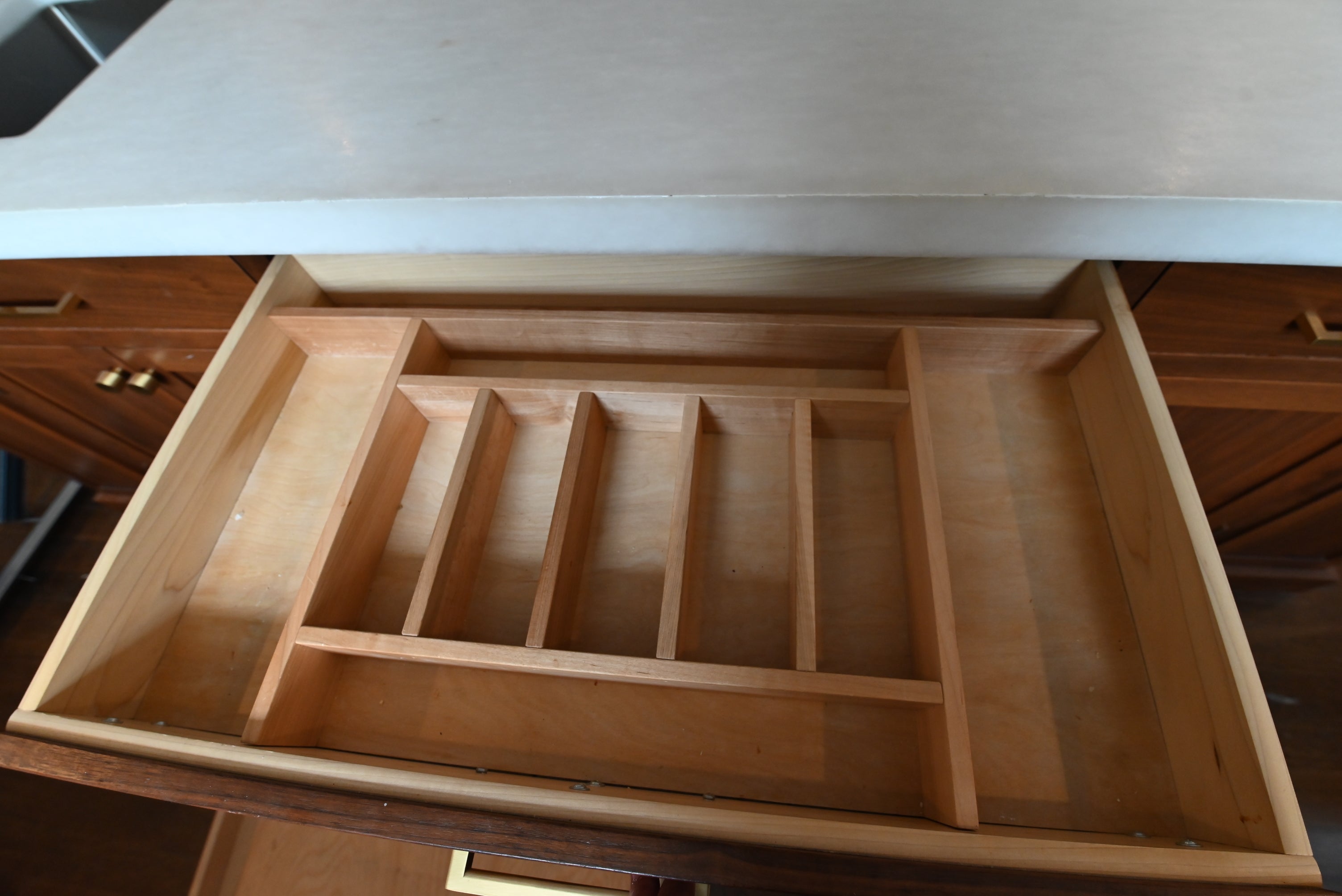 Prevo Transitional White Complete Kitchen Cabinets with Brown Wooden Island