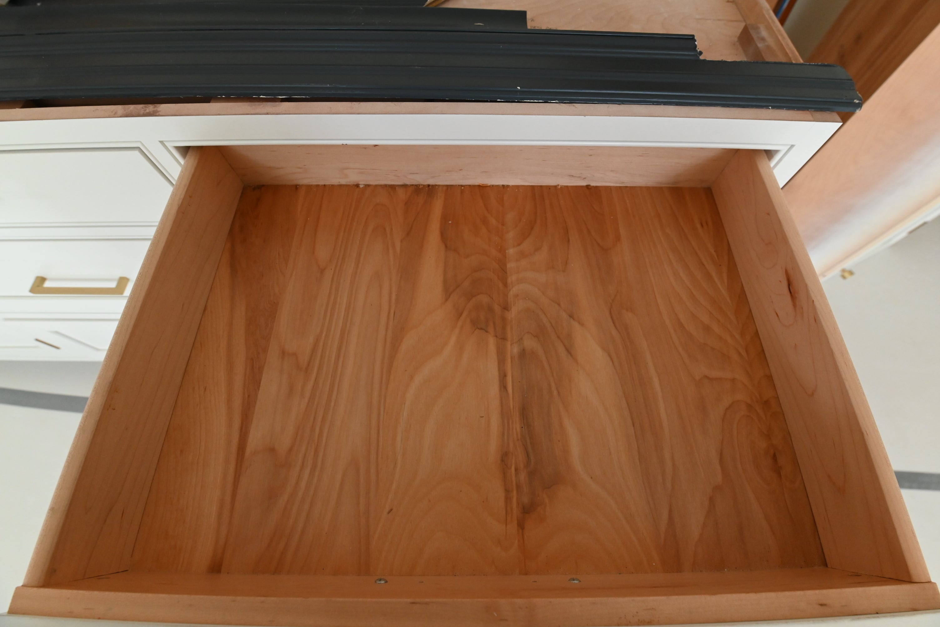 Prevo Transitional White Complete Kitchen Cabinets with Brown Wooden Island