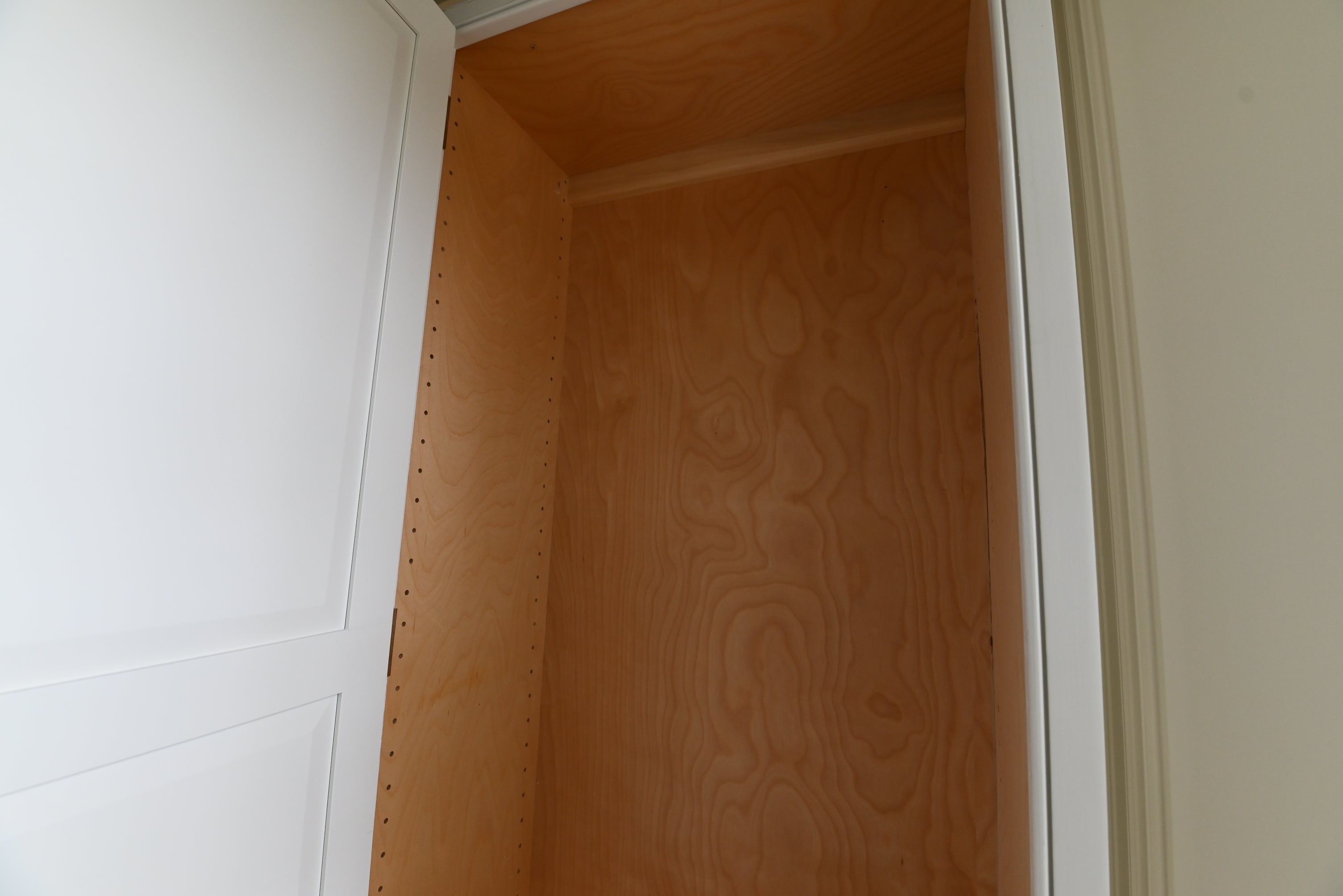 Prevo Transitional White Complete Kitchen Cabinets with Brown Wooden Island