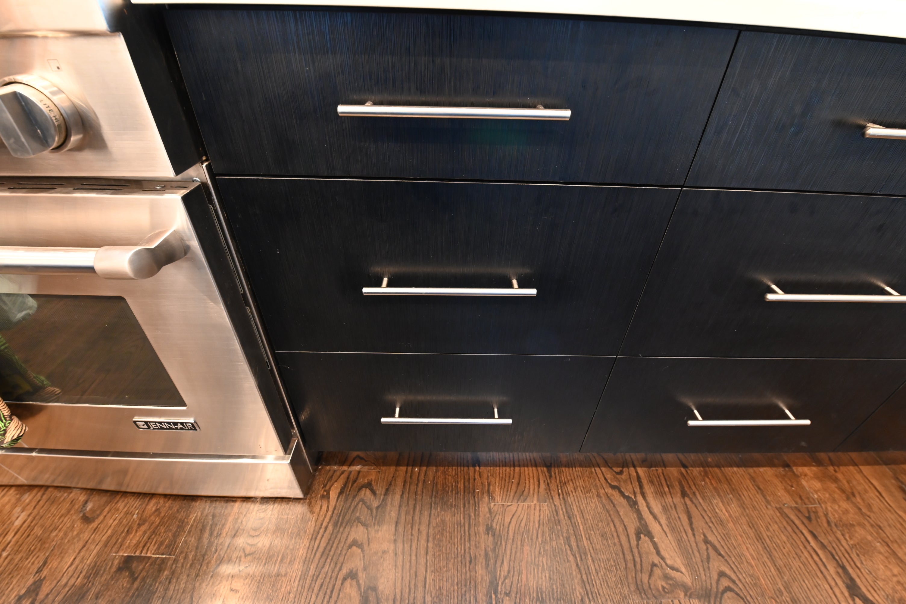 Dark Mocha Latte Modern Pre-Owned Kitchen