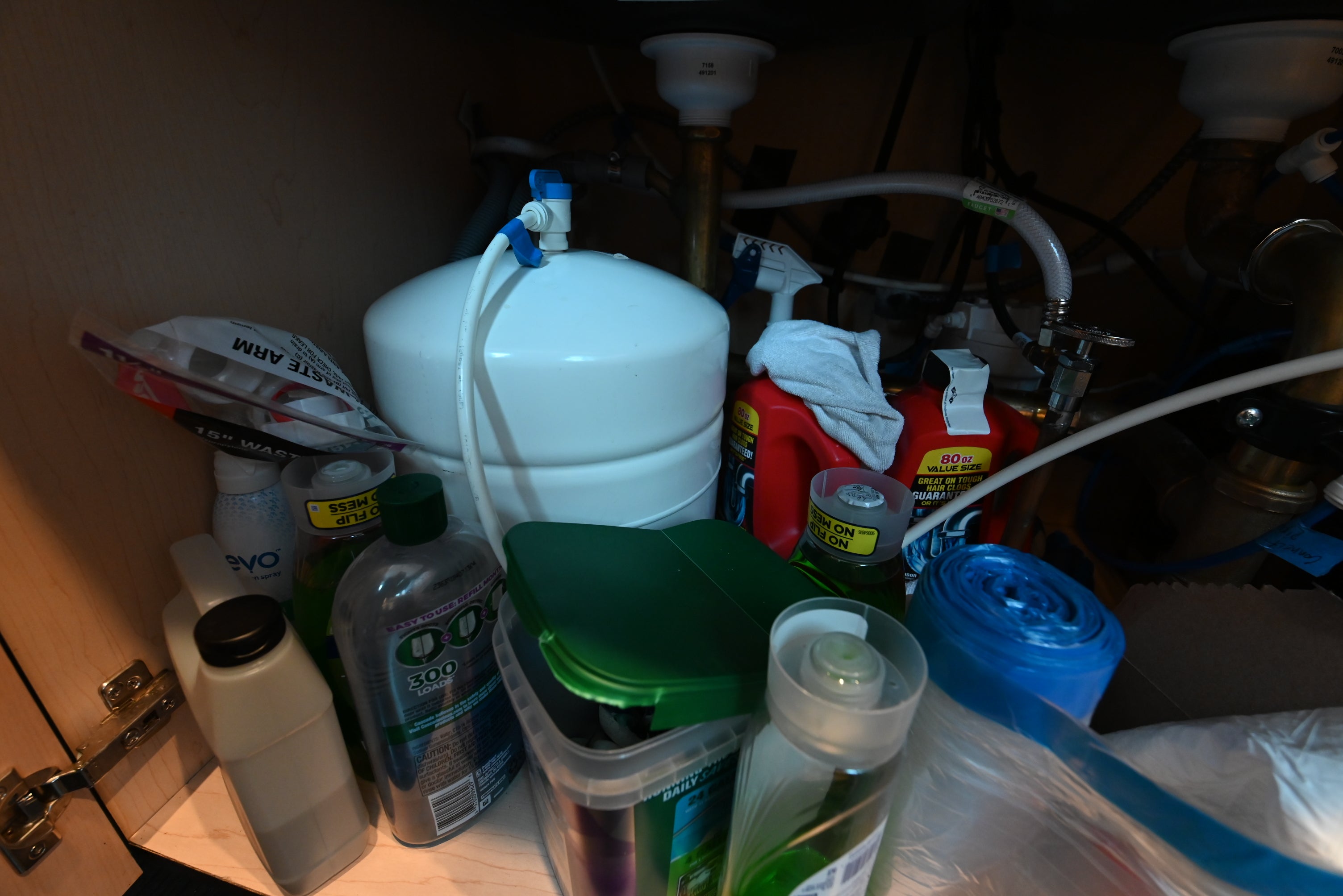 Dark Mocha Latte Modern Pre-Owned Kitchen