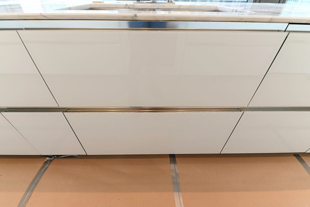 Modern Marble White Kitchen with Island