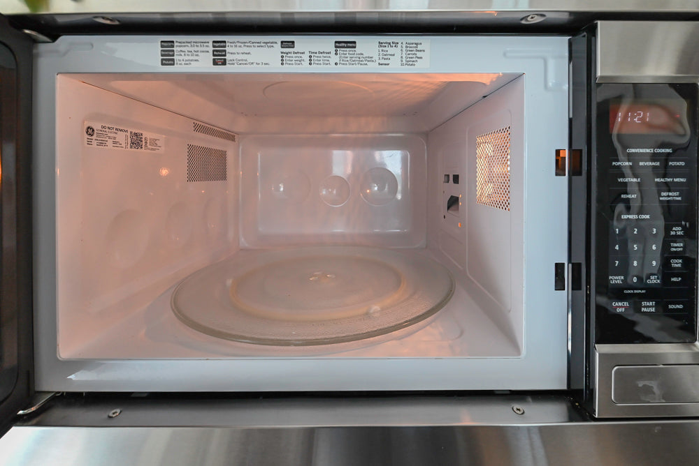 Dark Wooden Traditional Kitchen with Marble Island and Viking Appliance Package