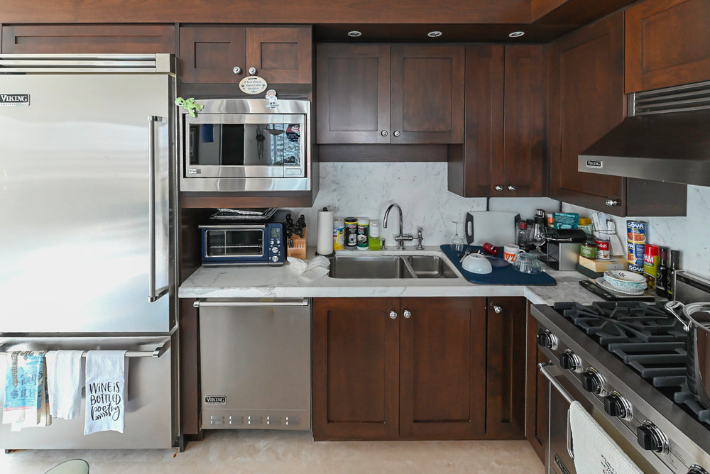 Dark Wooden Traditional Kitchen with Marble Island and Viking Appliance Package
