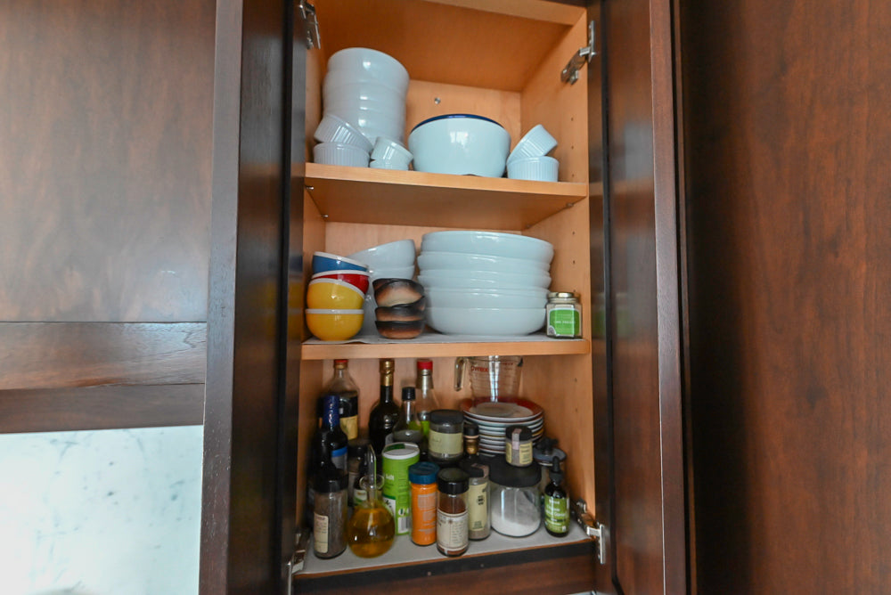 Dark Wooden Traditional Kitchen with Marble Island and Viking Appliance Package