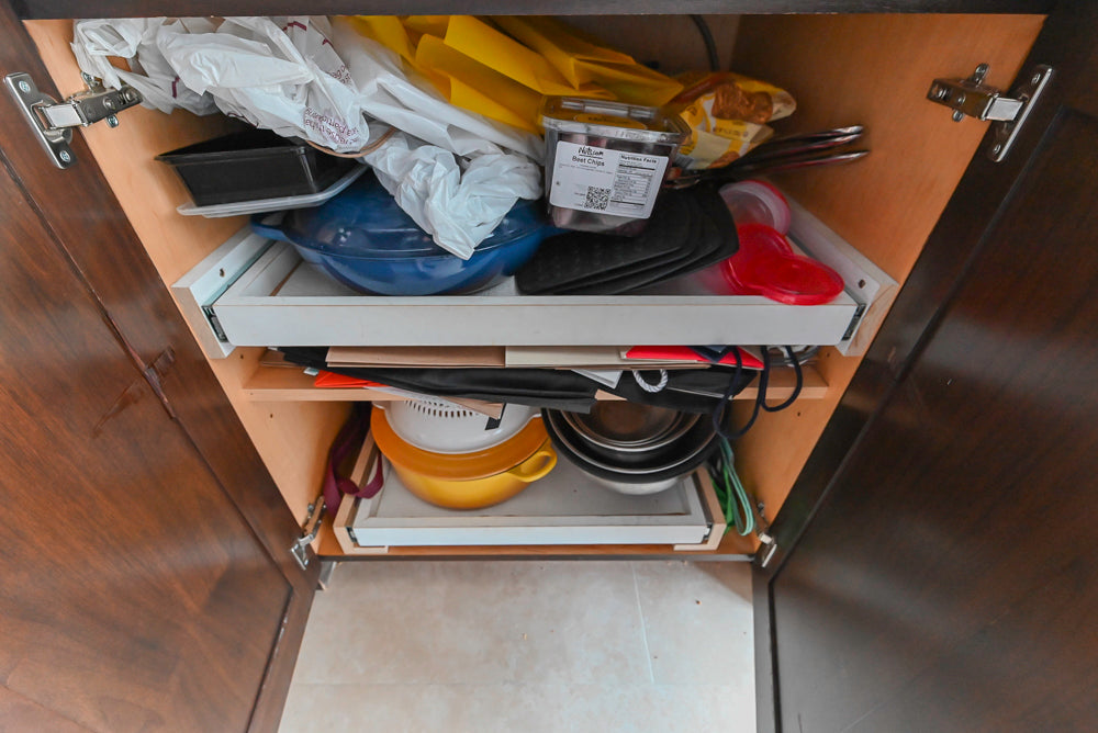 Dark Wooden Traditional Kitchen with Marble Island and Viking Appliance Package