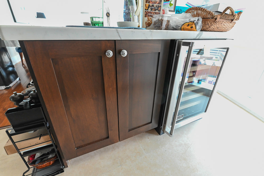 Dark Wooden Traditional Kitchen with Marble Island and Viking Appliance Package