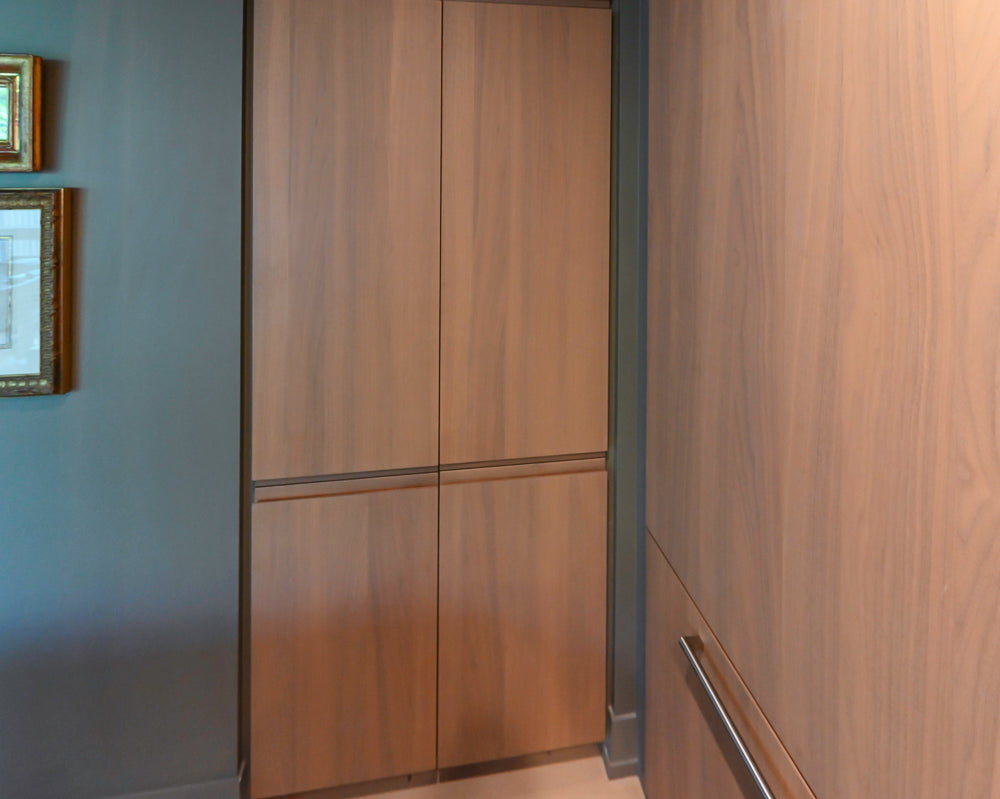 Stevali Stunner: Modern Two-Tone Kitchen with Island and Miele Appliance Package