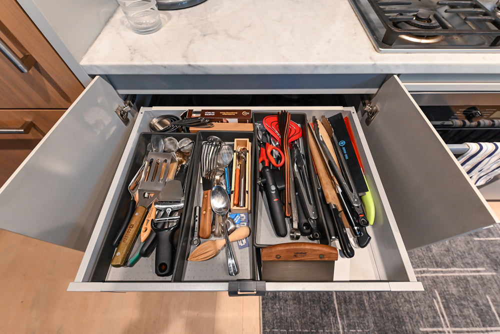 Stevali Stunner: Modern Two-Tone Kitchen with Island and Miele Appliance Package