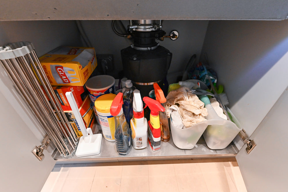 Stevali Stunner: Modern Two-Tone Kitchen with Island and Miele Appliance Package