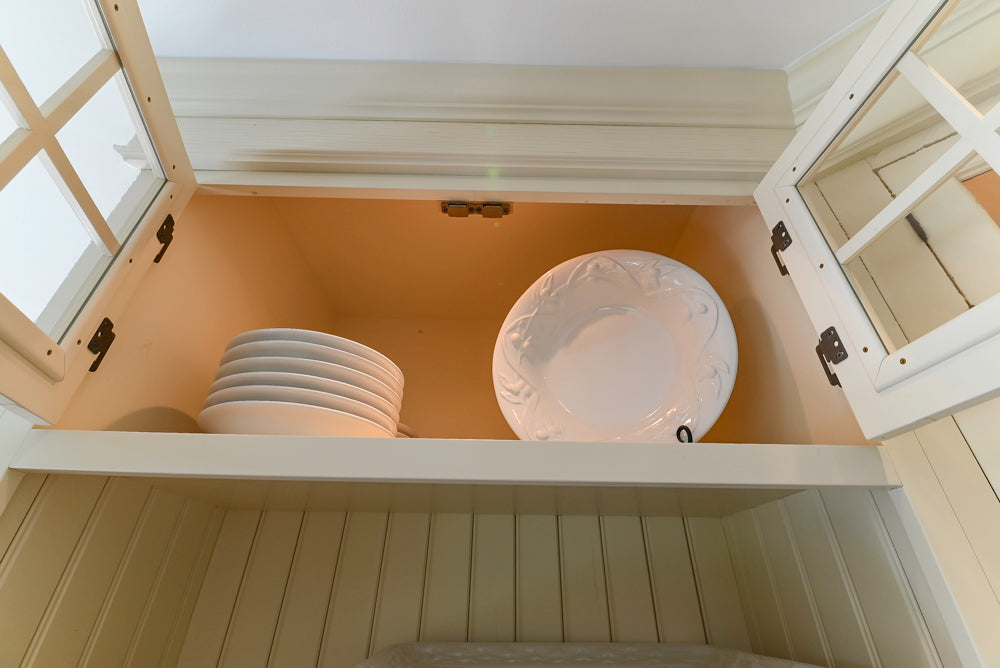 Cronin Cabinets Charm: Traditional White Kitchen with Island & Luxe Appliances