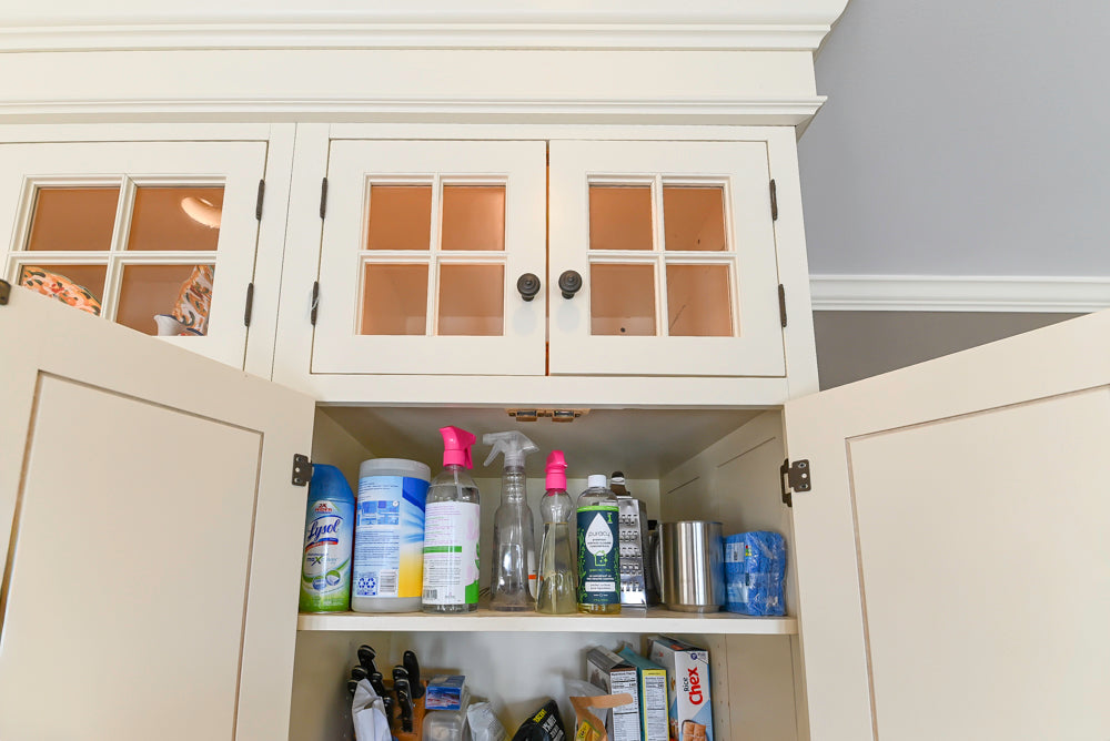 Cronin Cabinets Charm: Traditional White Kitchen with Island & Luxe Appliances