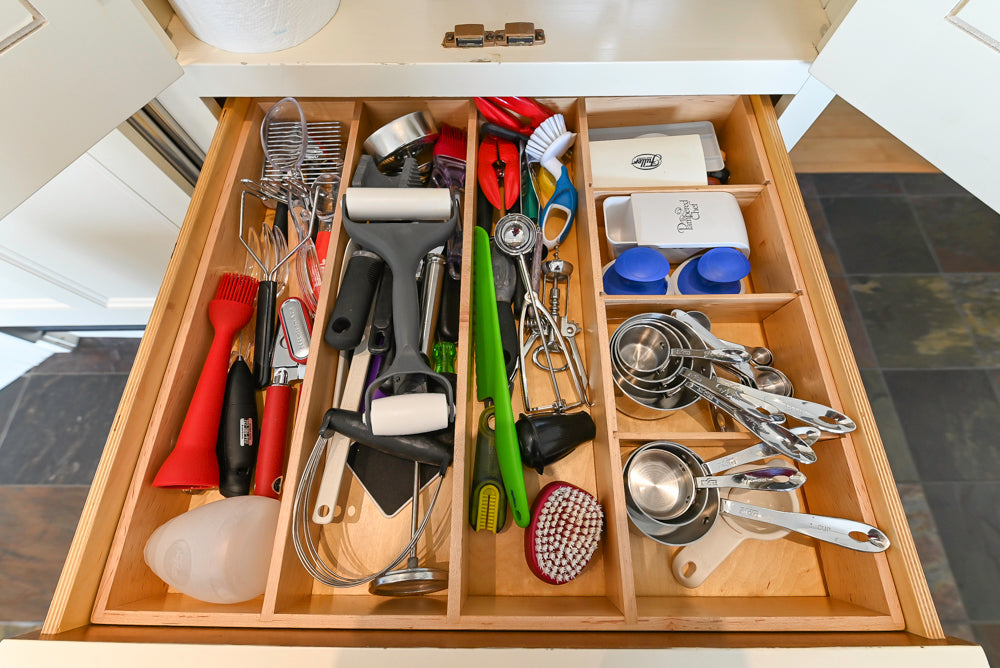 Cronin Cabinets Charm: Traditional White Kitchen with Island & Luxe Appliances