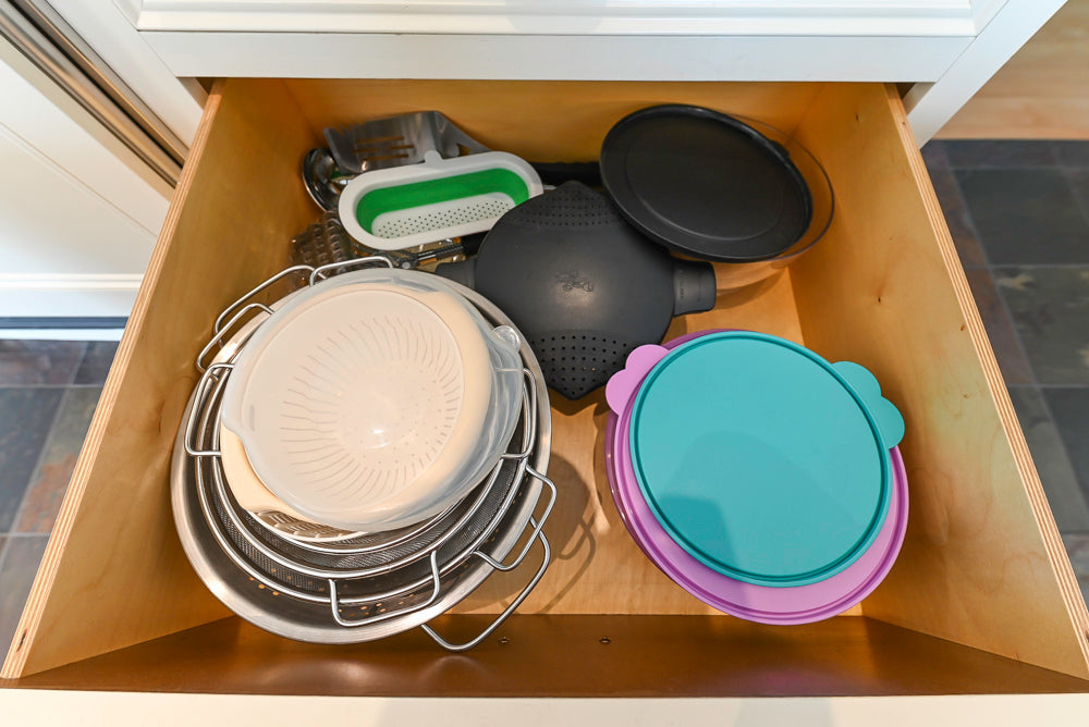 Cronin Cabinets Charm: Traditional White Kitchen with Island & Luxe Appliances