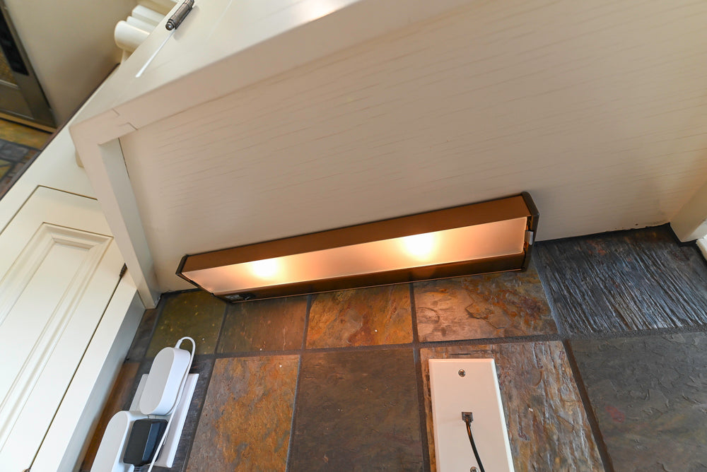 Cronin Cabinets Charm: Traditional White Kitchen with Island & Luxe Appliances