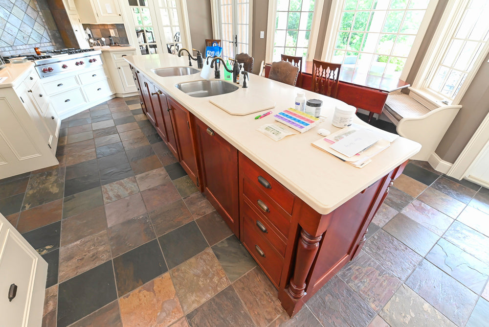 Cronin Cabinets Traditional White Pre-Owned Kitchen with Island and Appliances