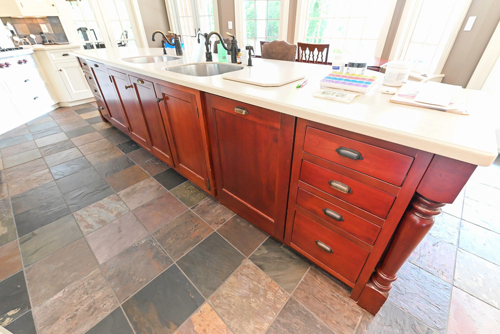 Cronin Cabinets Traditional White Pre-Owned Kitchen with Island and Appliances
