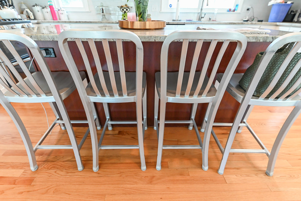 Cozy Charm: Traditional White Kitchen with Island & Appliance Package