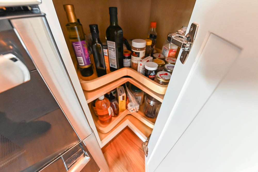 Cozy Charm: Traditional White Kitchen with Island & Appliance Package