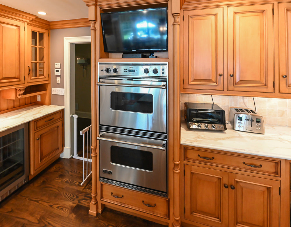 Large Traditional Wooden Kitchen with Island, Desk Area and Appliances