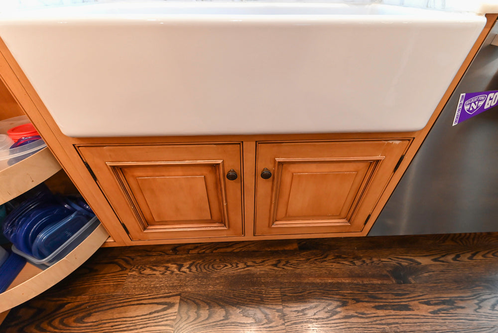 Large Traditional Wooden Kitchen with Island, Desk Area and Appliances