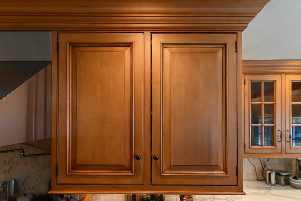 Large Traditional Wooden Kitchen with Island, Desk Area and Appliances