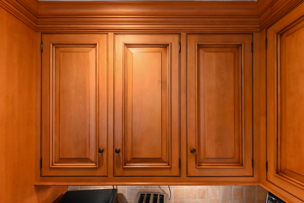 Large Traditional Wooden Kitchen with Island, Desk Area and Appliances