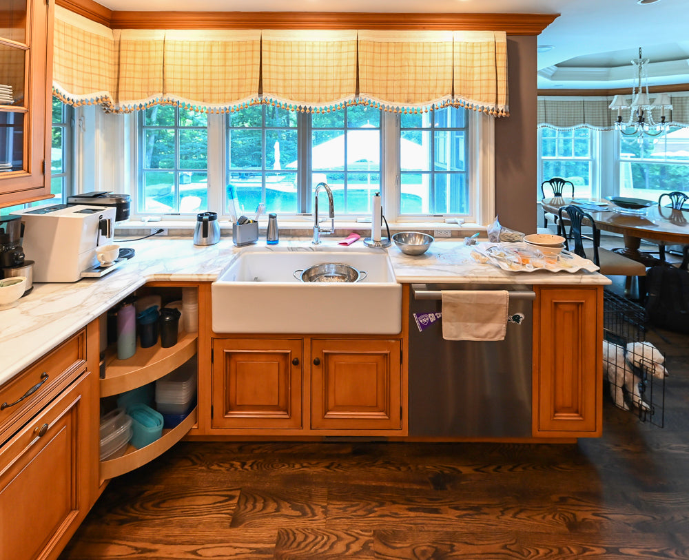 Large Traditional Wooden Kitchen with Island, Desk Area and Appliances