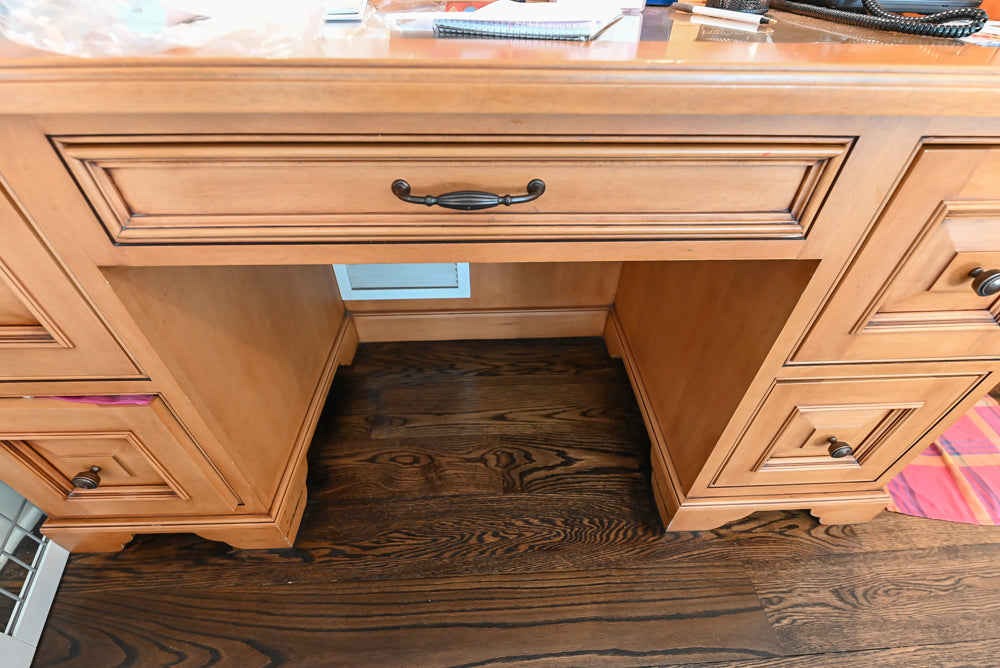 Large Traditional Wooden Kitchen with Island, Desk Area and Appliances