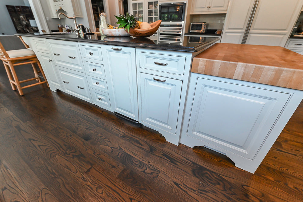 Signature Custom Cabinetry Traditional White Kitchen with Island, Desk Area & Appliances
