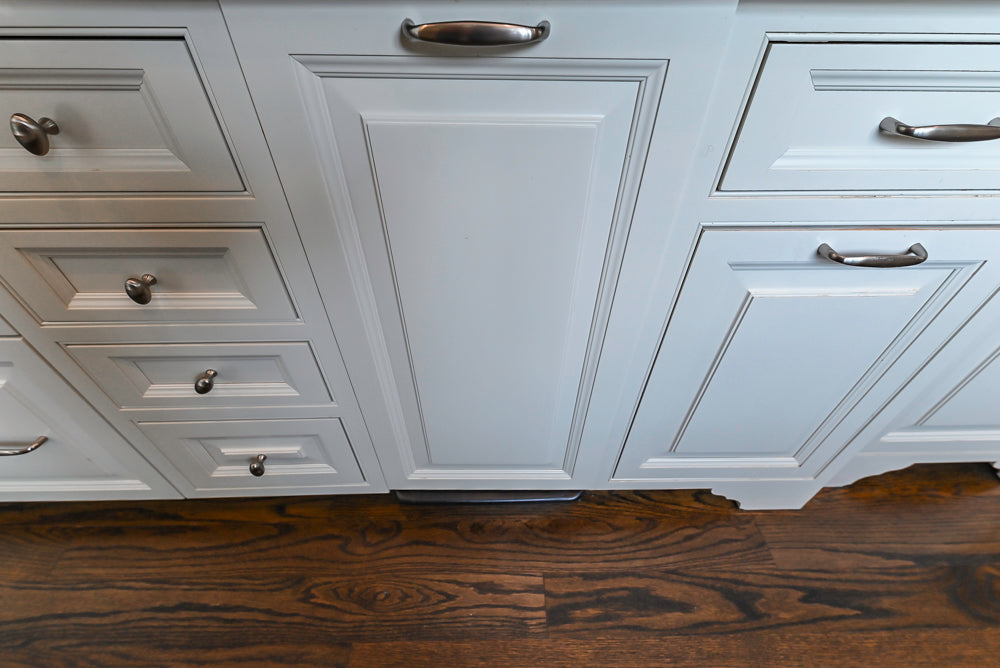 Signature Custom Cabinetry Traditional White Kitchen with Island, Desk Area & Appliances
