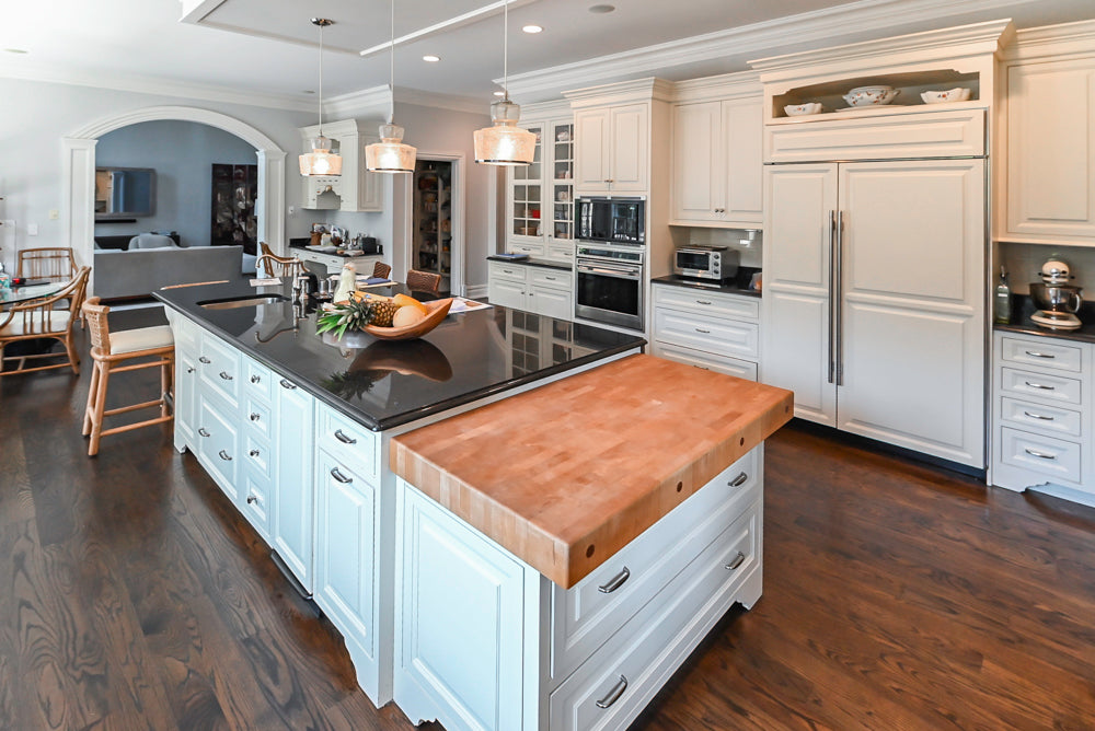 Signature Custom Cabinetry Traditional White Kitchen with Island, Desk Area & Appliances