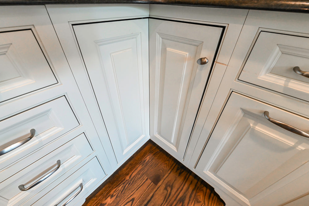 Signature Custom Cabinetry Traditional White Kitchen with Island, Desk Area & Appliances