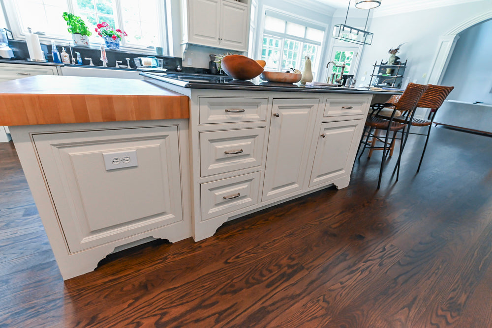 Signature Custom Cabinetry Traditional White Kitchen with Island, Desk Area & Appliances