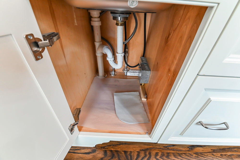 Signature Custom Cabinetry Traditional White Kitchen with Island, Desk Area & Appliances