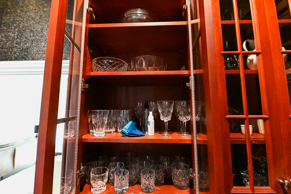 "Bordeaux Reserve" Traditional Butler’s Pantry with Sub-Zero Tall Wine Cooler