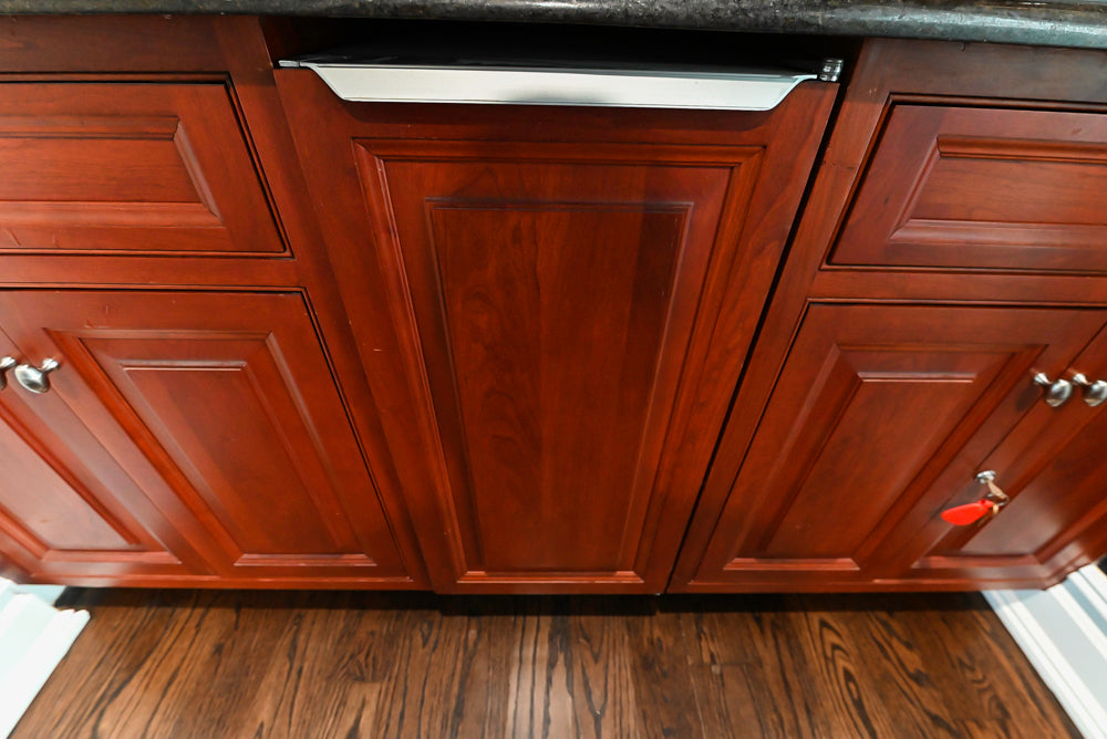 "Bordeaux Reserve" Traditional Butler’s Pantry with Sub-Zero Tall Wine Cooler