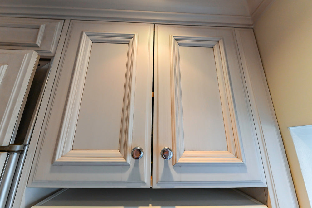 Wood-Mode Wonder: Traditional Light Cream Kitchen with Granite Countertops