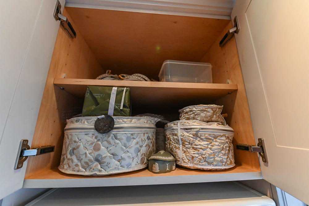 Wood-Mode Wonder: Traditional Light Cream Kitchen with Granite Countertops