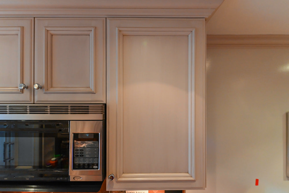 Wood-Mode Wonder: Traditional Light Cream Kitchen with Granite Countertops