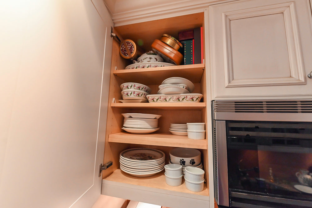 Wood-Mode Wonder: Traditional Light Cream Kitchen with Granite Countertops
